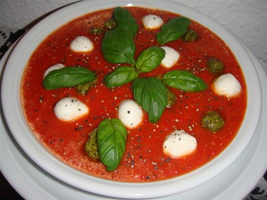 Холодный итальянский суп