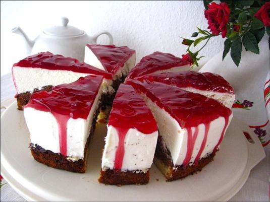 Торт с вишнями «Красная шапочка»