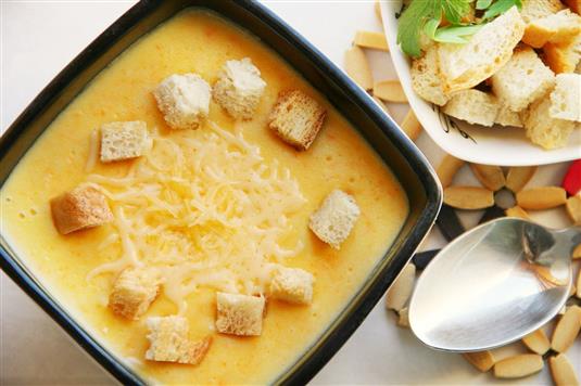 Картофельный крем-суп с сыром
